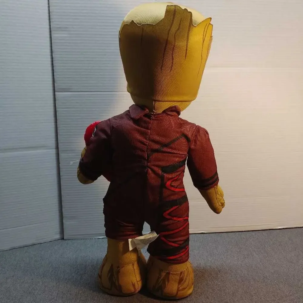 Marvel Guardians of the Galaxy Groot Plush Holding Heart Collectible Toy